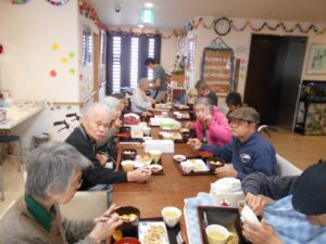 ～今日のお昼は中華だよ～♪～