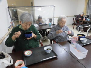 大晦日✨年越しそばを食べました 🎵