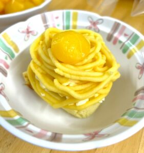 モンブラン綿菓子レク(*^-^*)